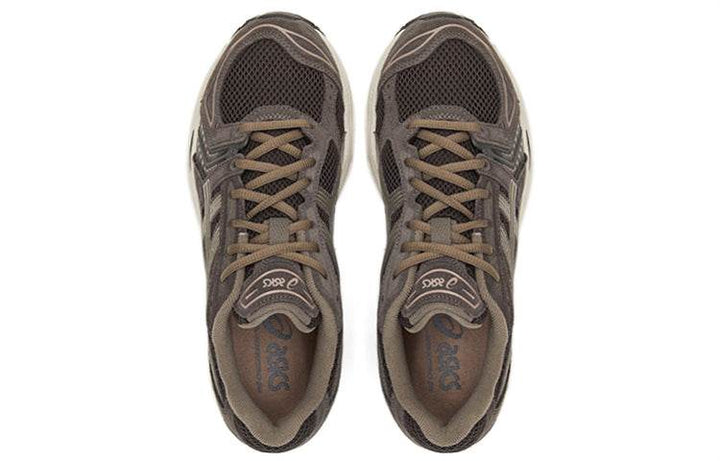 حذاء أسكس جل-كاينانو 14 بني إصدار محدود بتصميم تقني وشبكة تهوية للراحة والجري اليومي