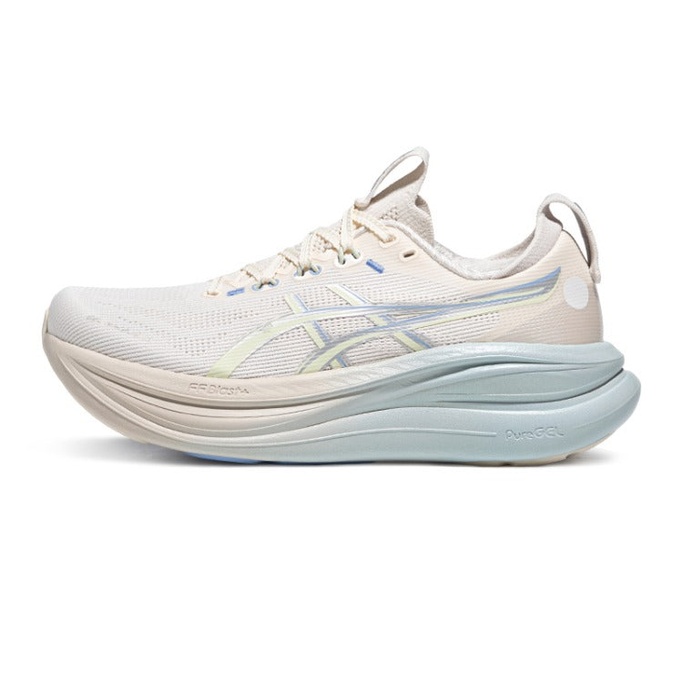 حذاء ASICS GEL-NIMBUS 26 الرياضي المريح للجري باللون البيج