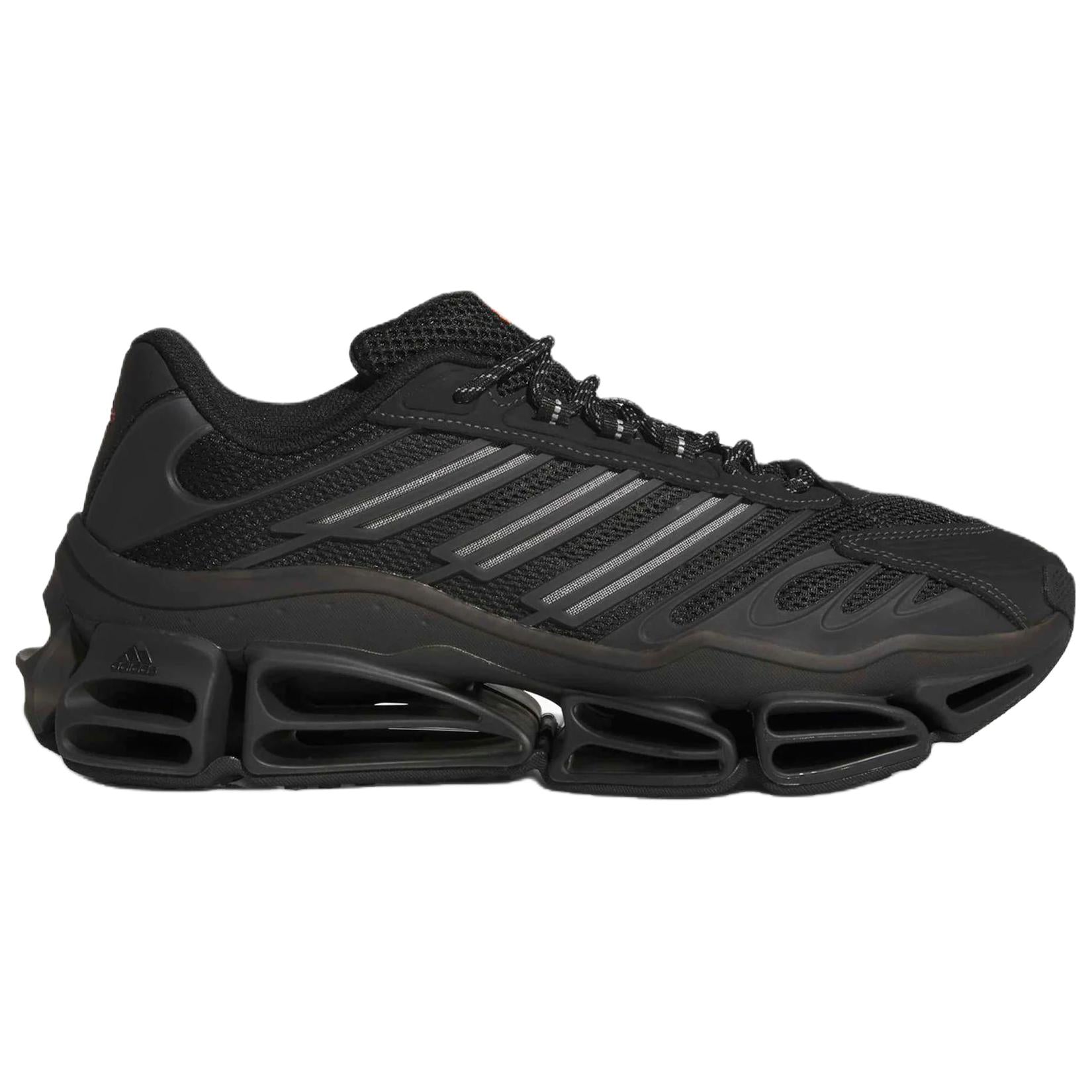 حذاء رياضي Adidas أصلي 100% باللون الأسود