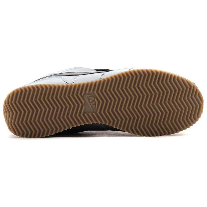 نعل حذاء Nike Cortez بنعل مطاطي مسنن بلون عسلي لمتانة وثبات عالي