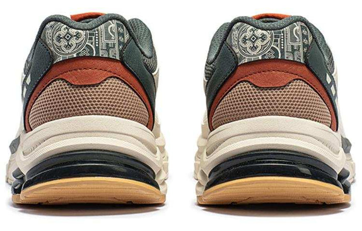 حذاء 361 إيلايف باللون البيج والرمادي والبني بتصميم مريح وعالي الجودة للأنشطة اليومية