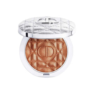 DIOR Powder Highlight.