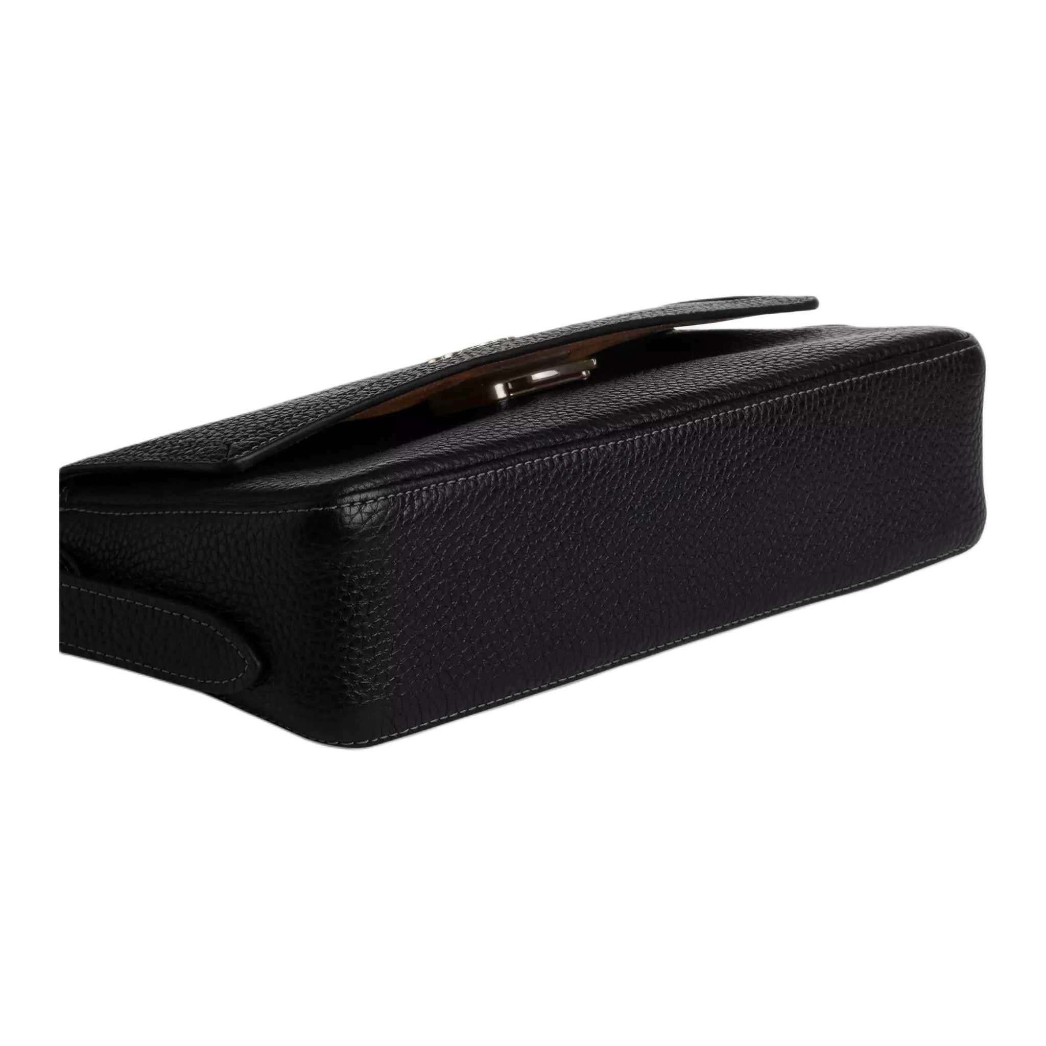 COACH Etta 25 Pebble leather Black.