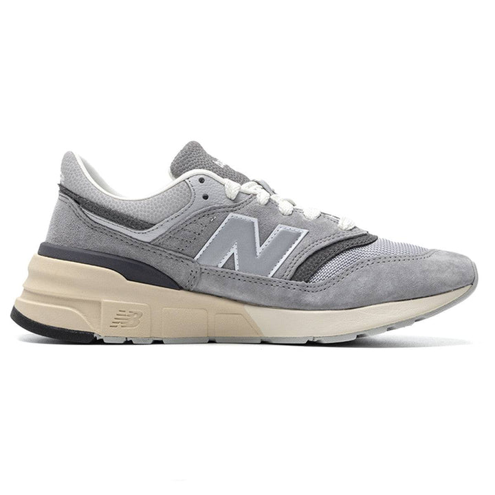 New Balance | [997 series] حذاء رياضي - رفعة