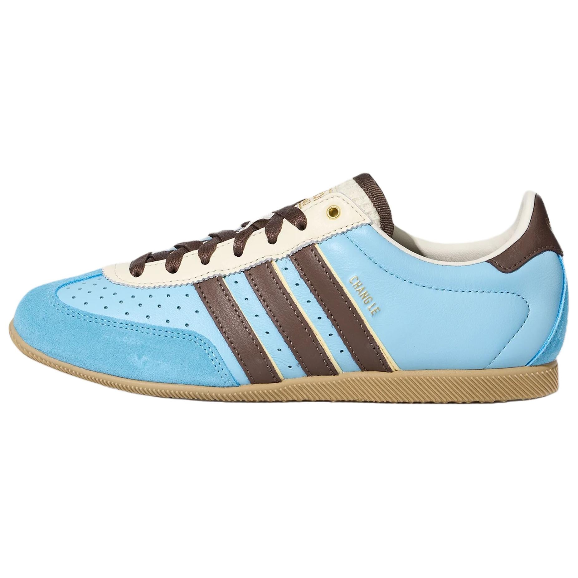 حذاء Adidas Gazelle أزرق وبني للجنسين