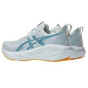 ASICS NOVABLAST 5  MAX Running Shoes.
