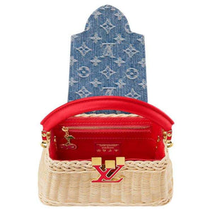 حقيبة Louis Vuitton x Murakami من القش و Denim Cherry أحمر.