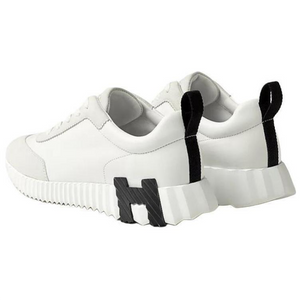حذاء Sneakers أبيض كاجوال بنعل مريح وشعار H.