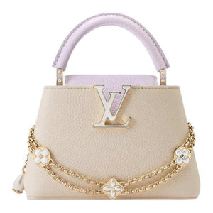 LOUIS VUITTON Capucines Mini Bag.
