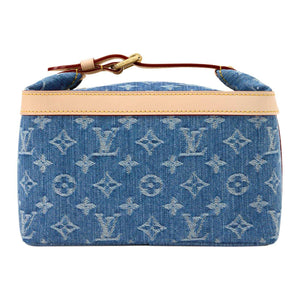 حقيبة Louis Vuitton Vanity بتصميم قماش الجينز الأزرق المميز.