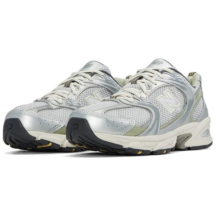 New Balance 530 Light Grey.