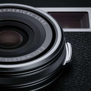 FUJIFILM X100VI mirrorless camera  فوجي فيلم.