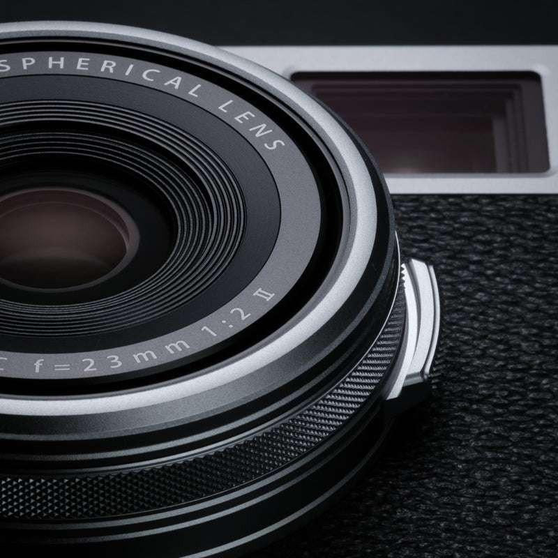 FUJIFILM X100VI mirrorless camera  فوجي فيلم.