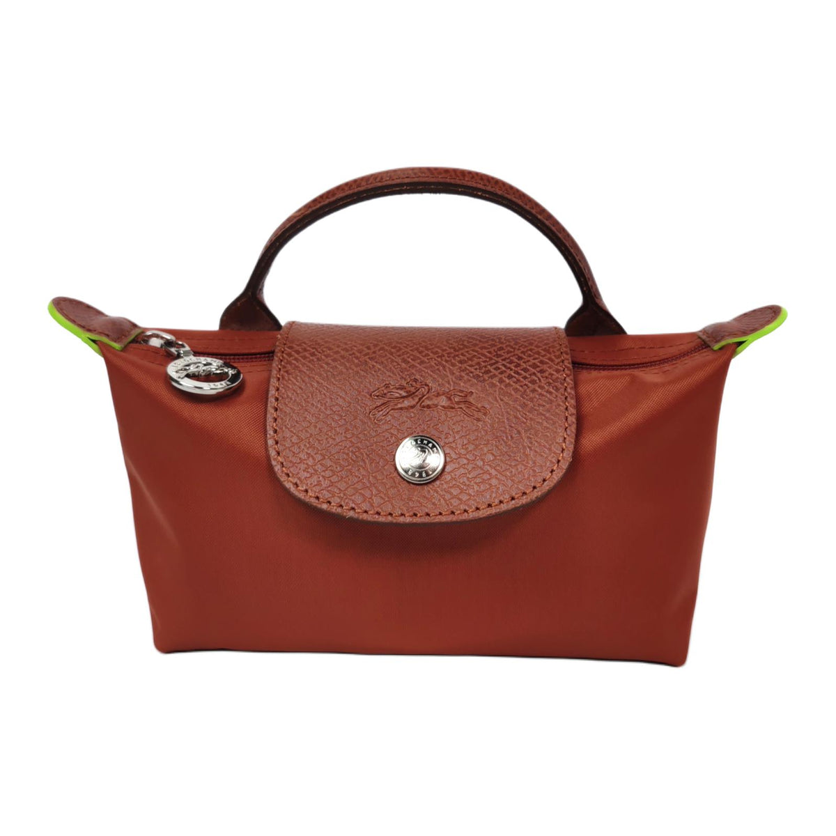 شنطة لونج شامب Le Pliage Green 17 من الأمام بإغلاق الغطاء
