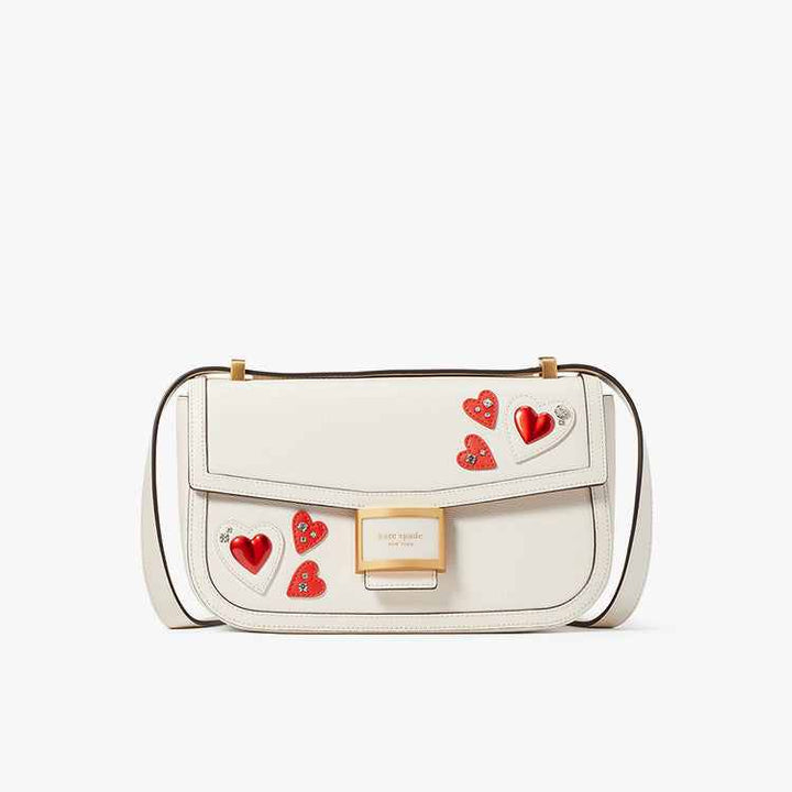 Kate Spade | حقيبة كيت سبيد البيضاء بلمسات القلوب ️