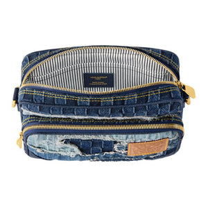حقيبة Louis Vuitton Denim بتصميم مميز وعصري.