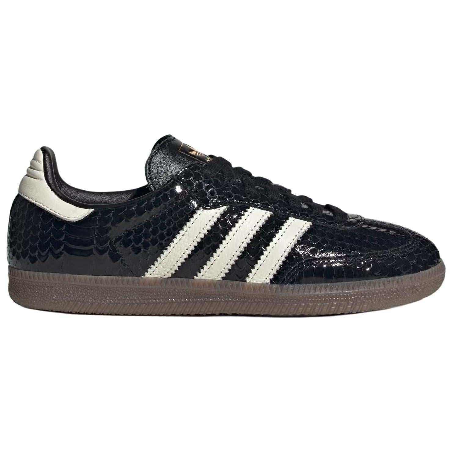 adidas originals Samba _ Black & White.