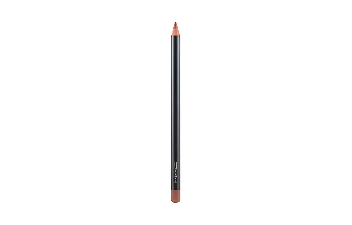 مقلم شفاه بشعار MAC بلون بني فاتح قريب من البشرة
