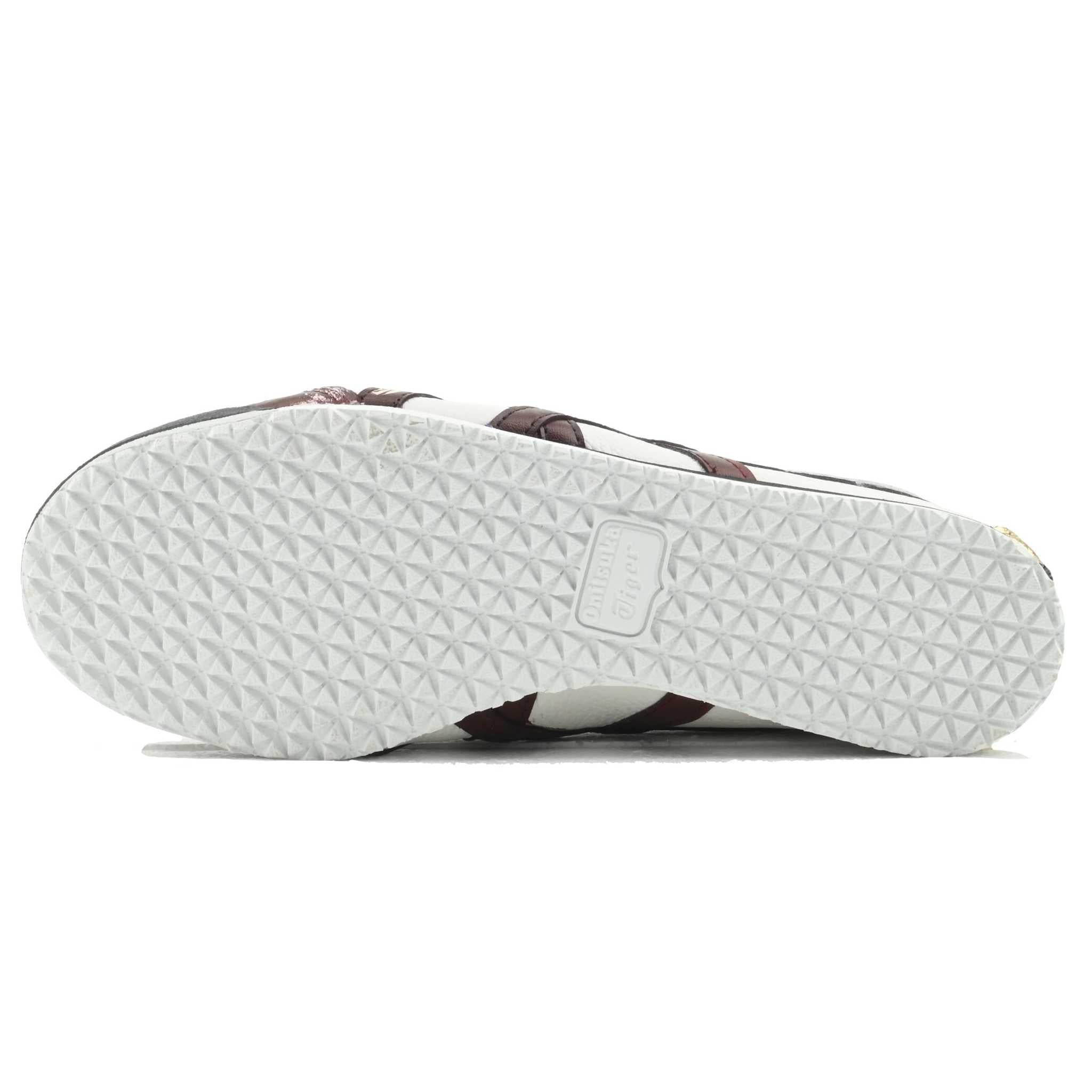 Onitsuka Tiger Mexico 66 Statement| حذاء مكسيكو 66 بتفاصيل يدوية مذهبة.