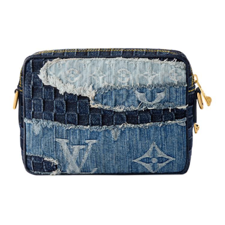 حقيبة Louis Vuitton Denim بتصميم مميز وعصري.