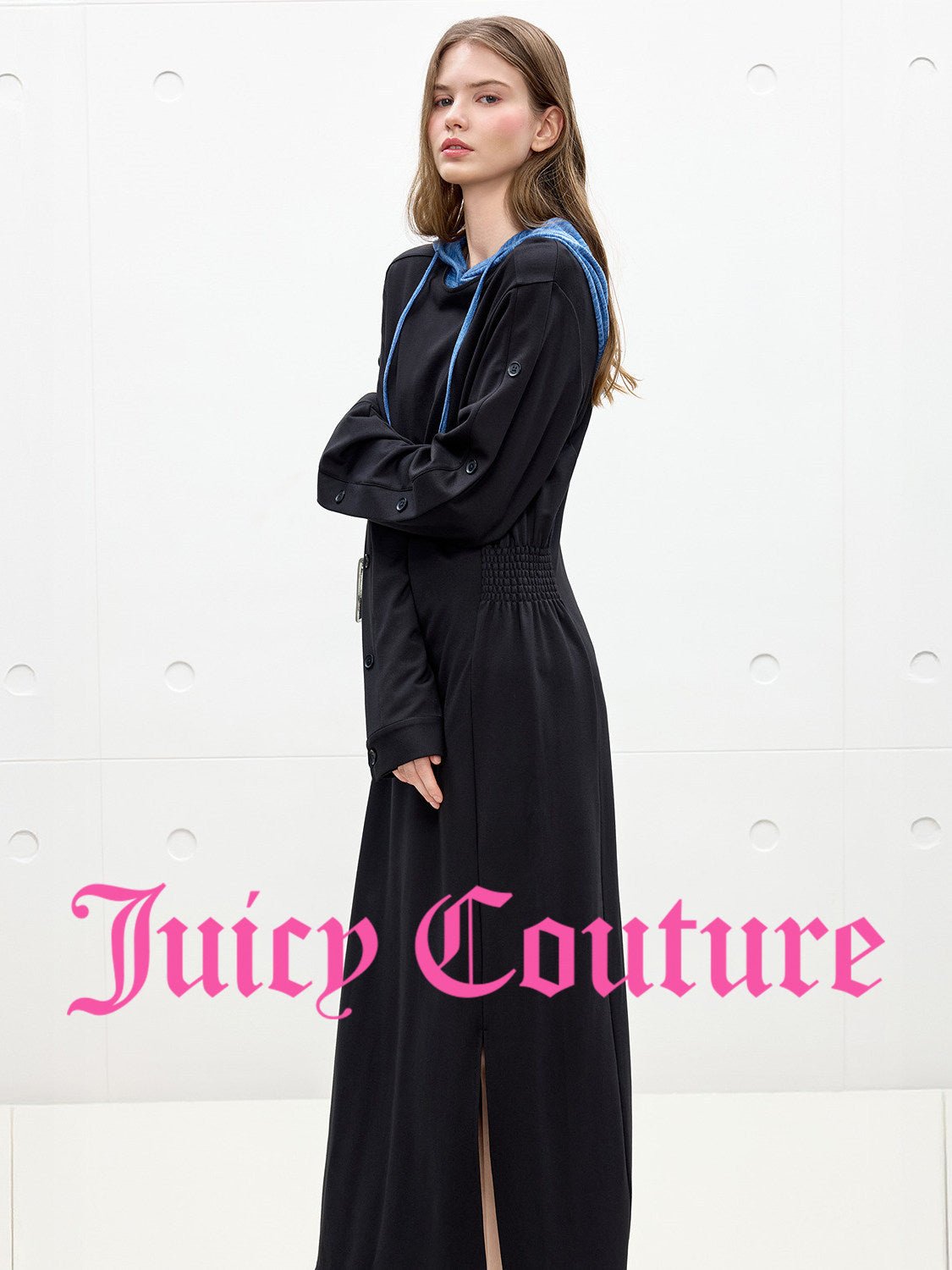فستان نسائي طويل بفتحة Juicy Couture أسود - رفعة