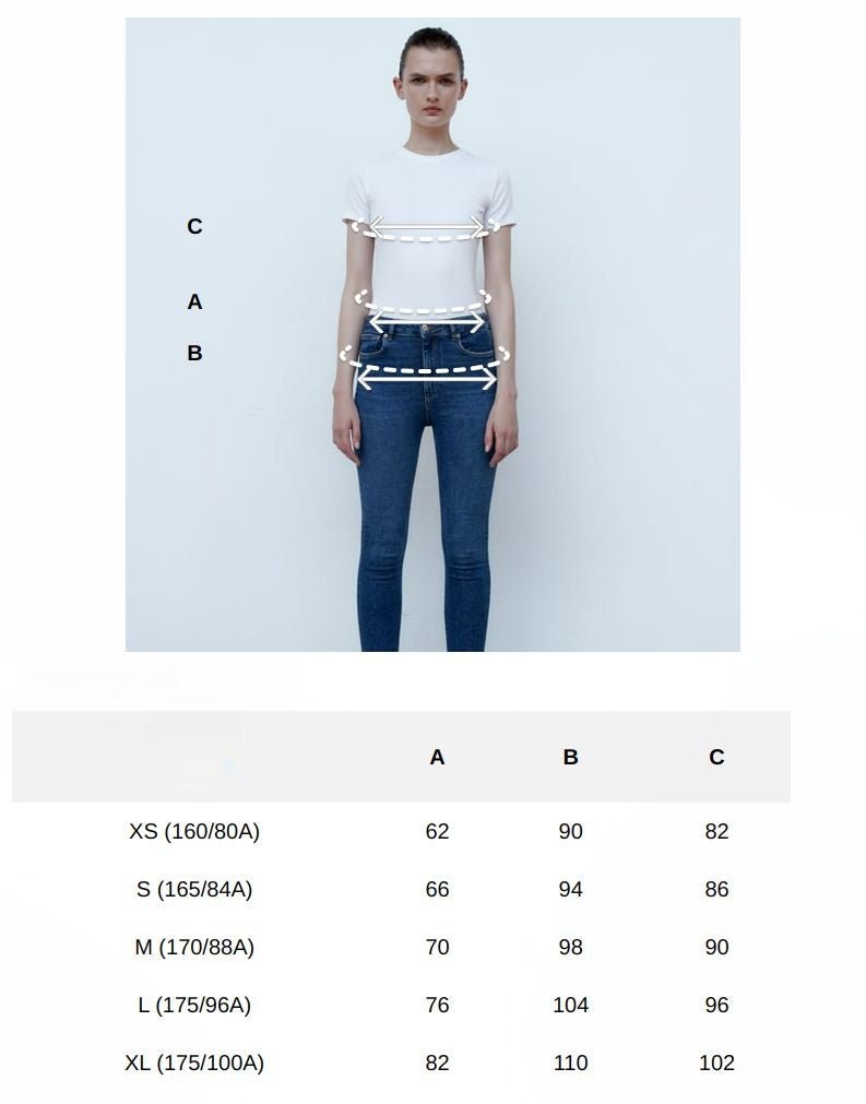 فستان ZARA نسائي أنيق أوف وايت بتفاصيل سوداء - رفعة