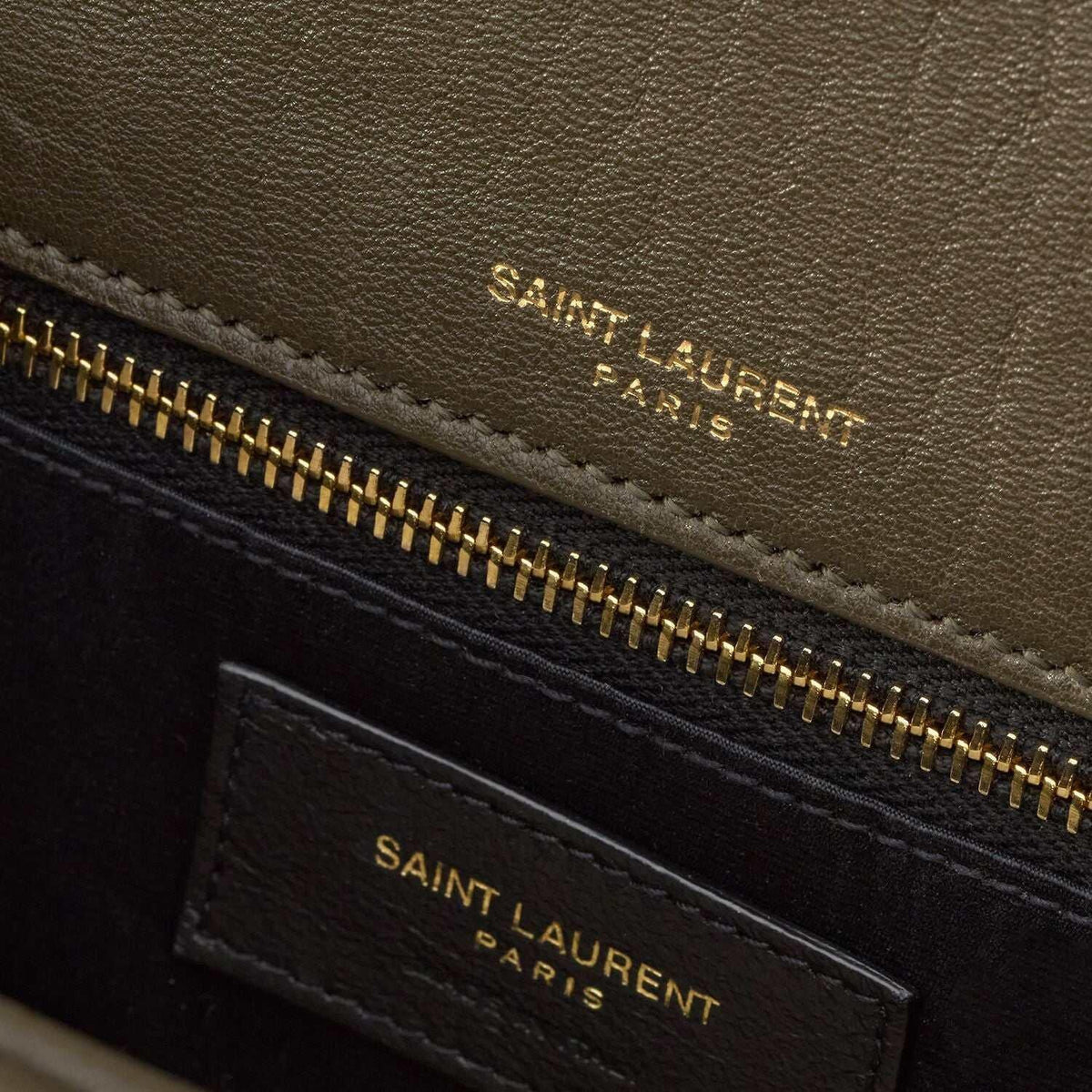 YSL Envelope Bag Light Musk 👜✨ | حقيبة إينفيلوب من سانت لورانت بلون موسكي فاتح.