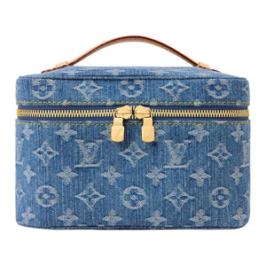 حقيبة Makeup من قماش Denim أزرق بنقشة Monogram.
