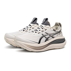 الطبقة العلوية المسامية في حذاء اسيكس GEL-NIMBUS 28