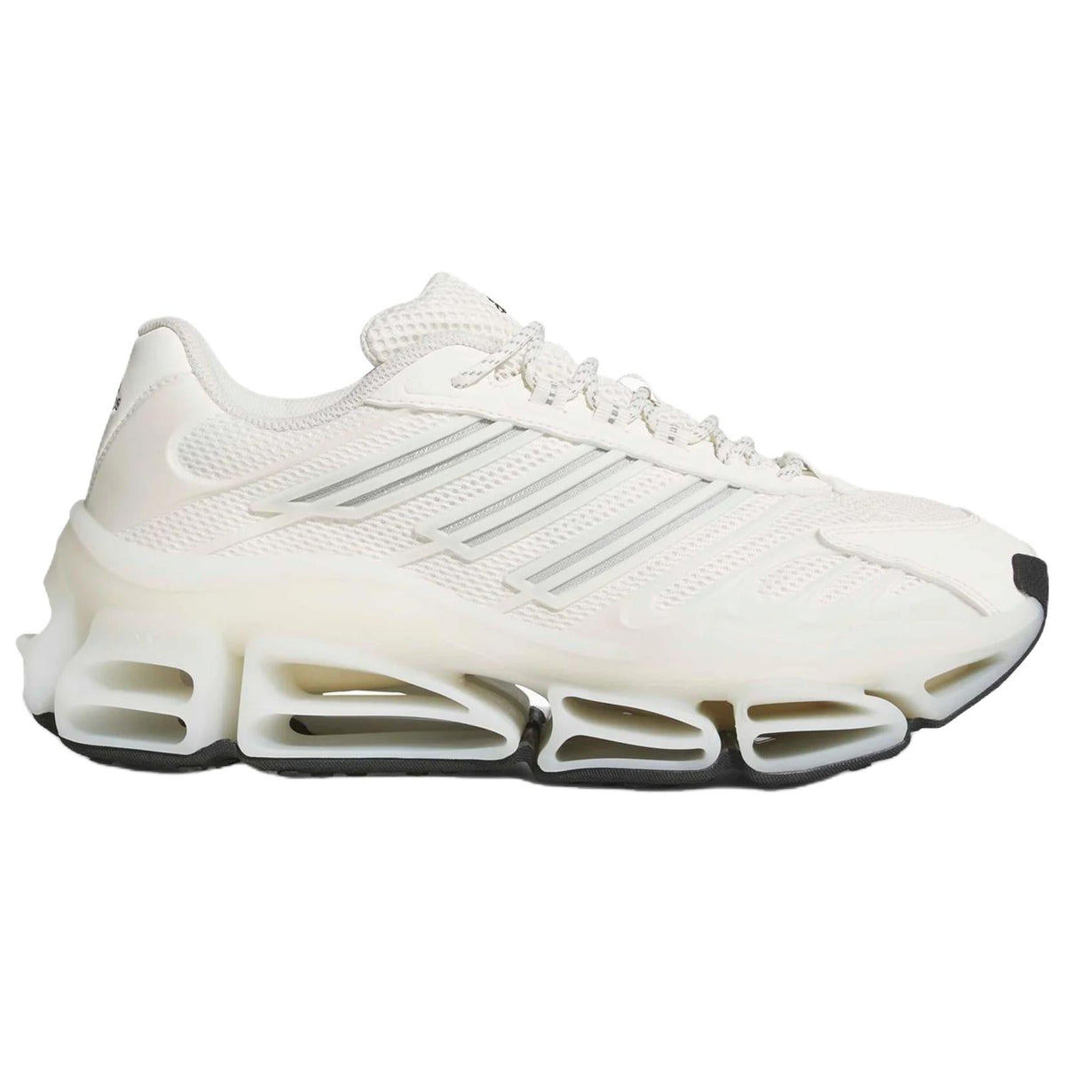 حذاء رياضي adidas Megaride مريح باللون الأبيض - رفعة