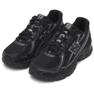 حذاء رياضي New Balance 740 باللون الأسود الكامل - رفعة