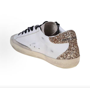 حذاء رياضي نسائي Golden Goose أبيض بنجمة جليتر فخم - رفعة