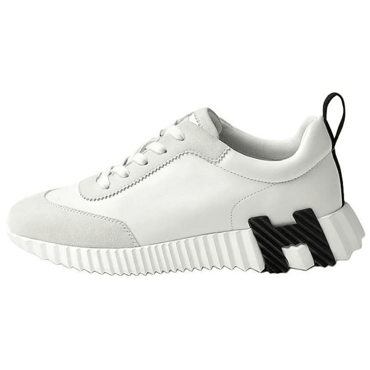 حذاء Sneakers أبيض كاجوال بنعل مريح وشعار H.
