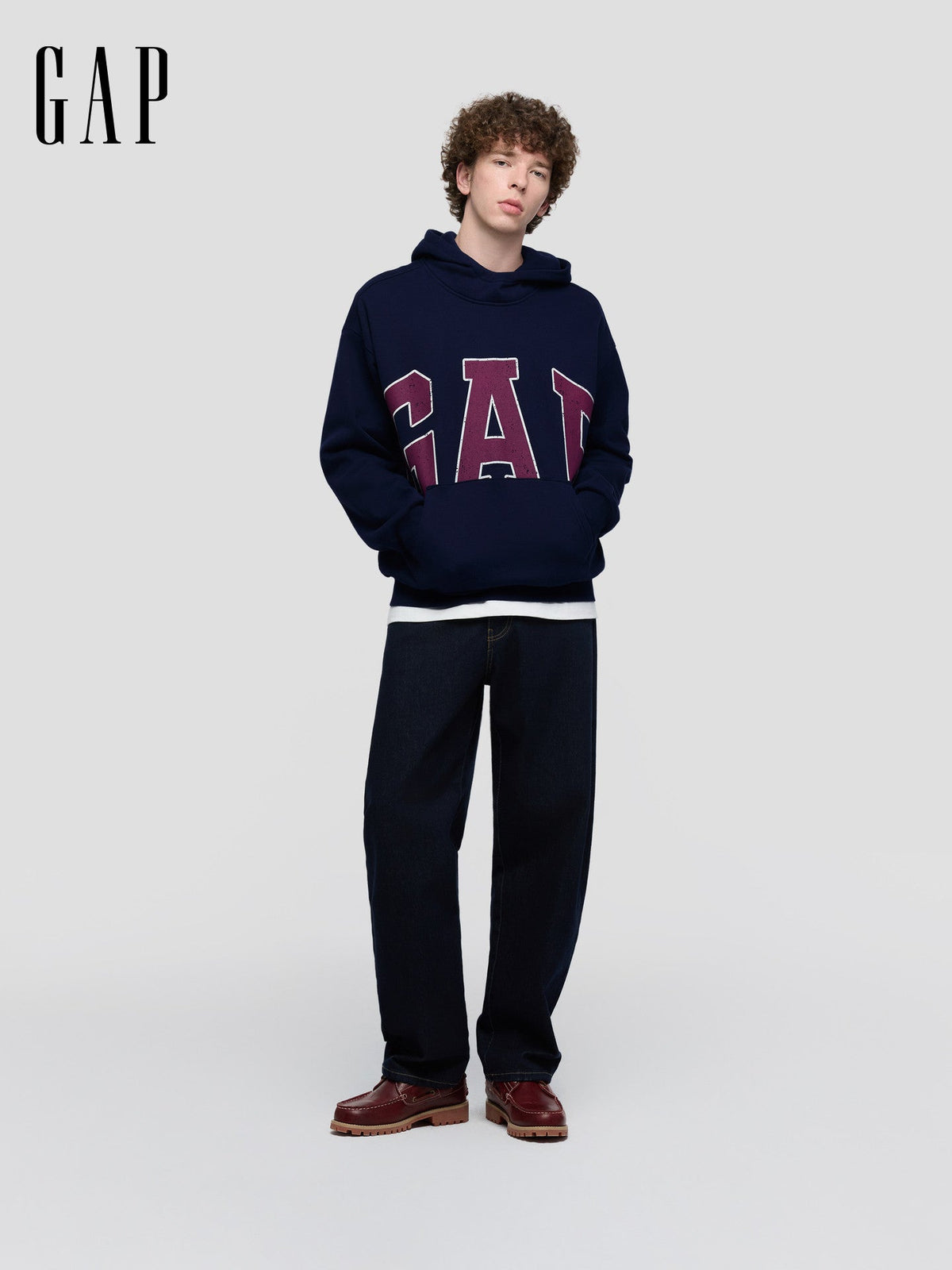 كنزة بقبعة للجنسين Gap 1SS623711 - رفعة