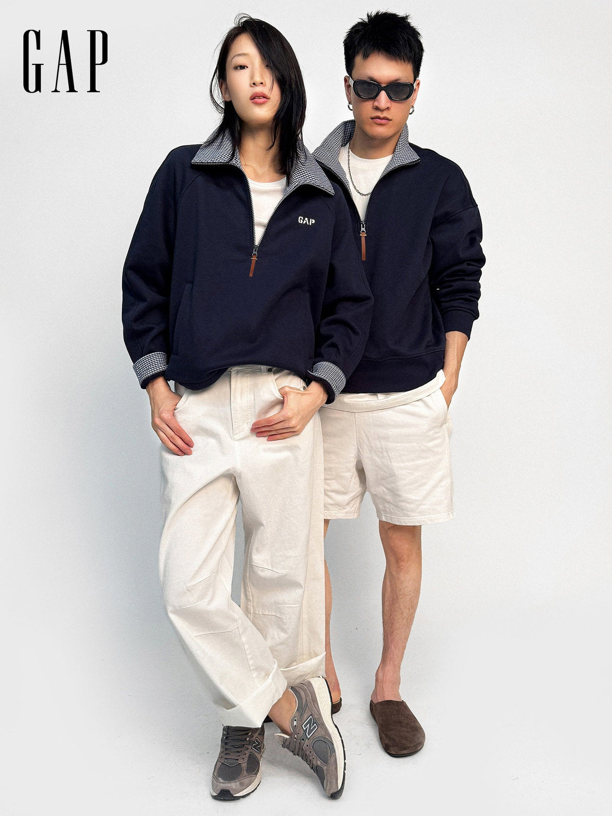 كنزة بنصف سحاب Gap 1SS623713 بنقشة مربعات للجنسين - رفعة