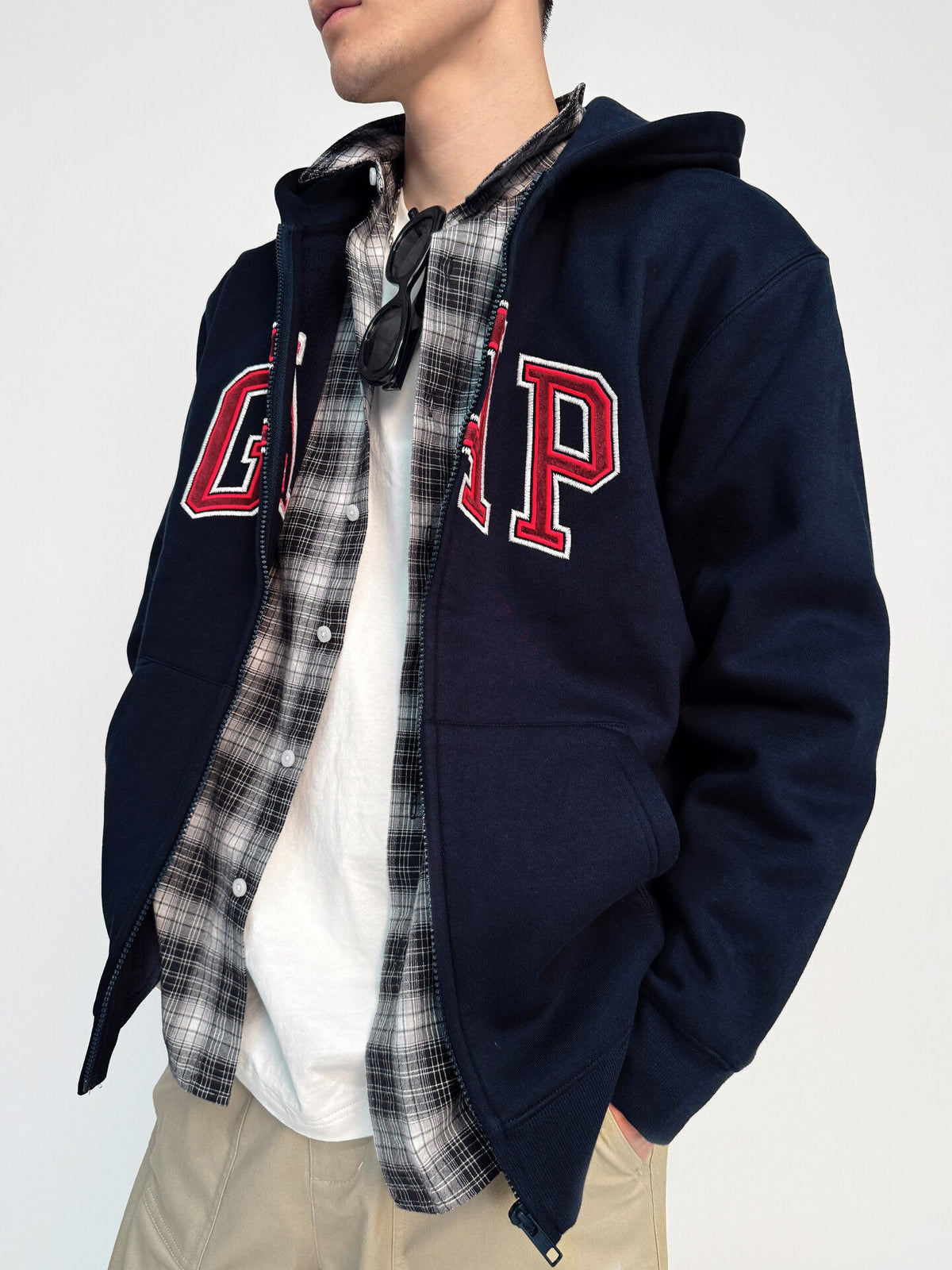 كنزة مبطنة بالوبر للجنسين Gap 1SS623705 - رفعة