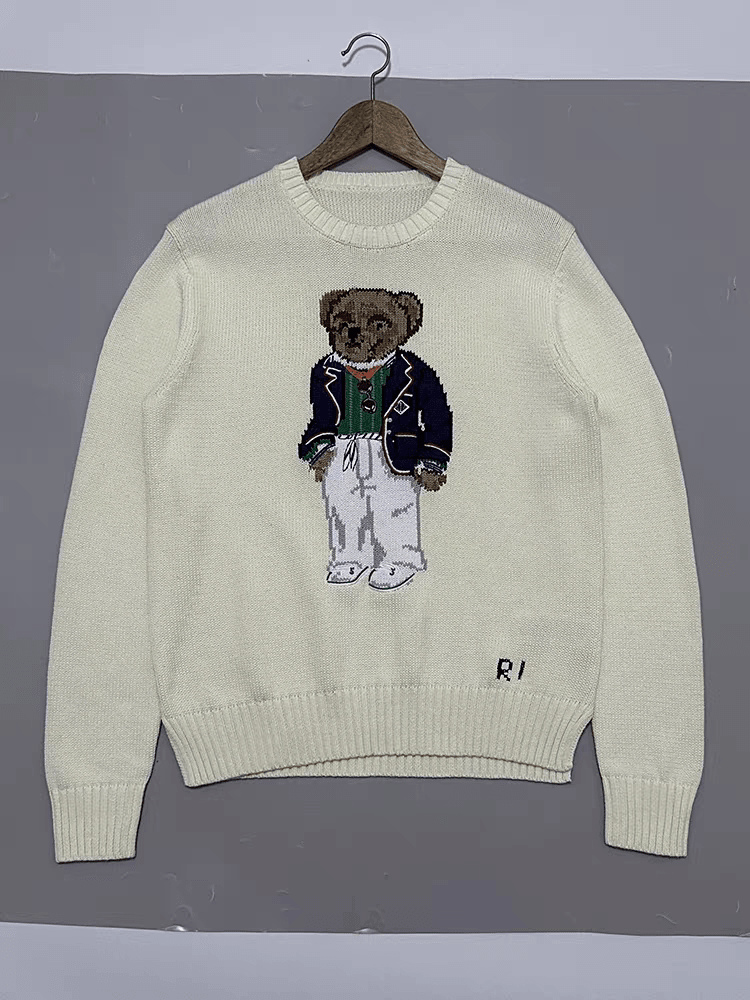 كنزة نسائية محبوكة من القطن مطرزة Bear AW25 بياقة دائرية وأكمام طويلة - رفعة