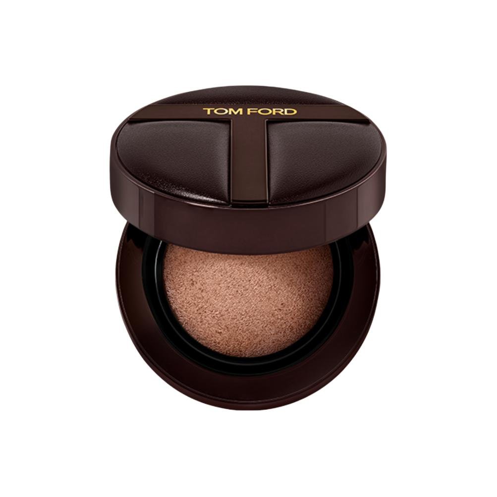 كوشن Tom Ford المطفي طويل الأمد بلمسة نهائية احترافية - رفعة