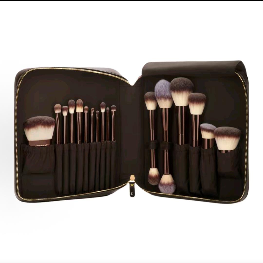 مجموعة فرش مكياج Hourglass مع حقيبة فاخرة Makeup Brushes - رفعة