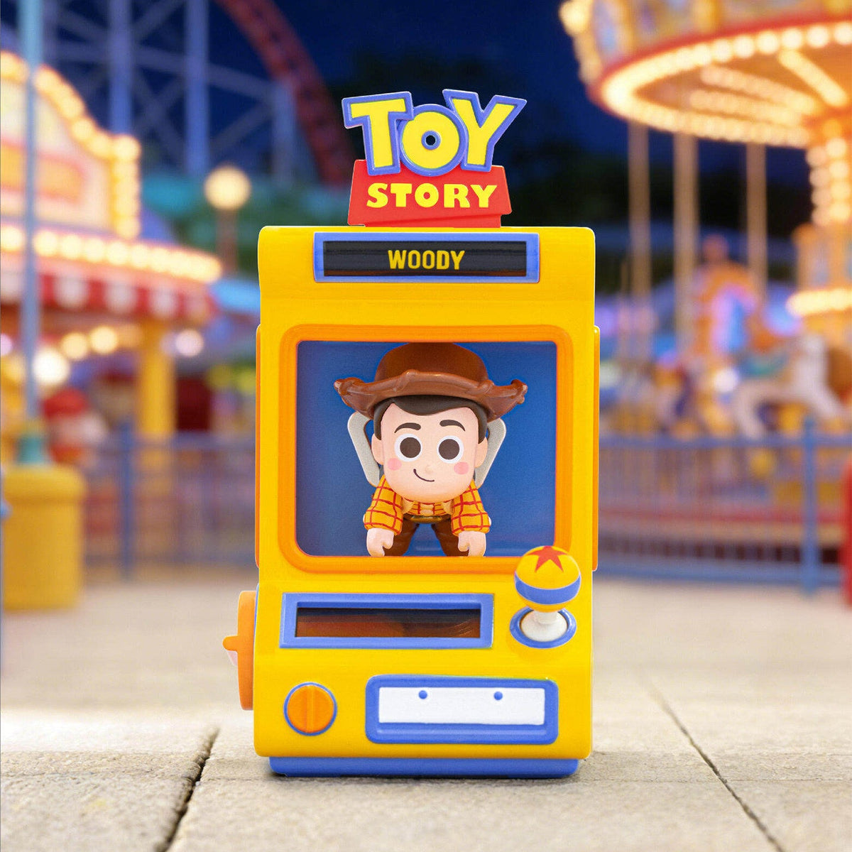 مجسمات Toy Story Claw Machine عشوائية أصلي 100% - رفعة