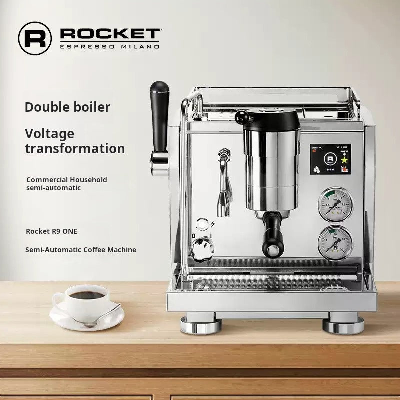 آلة قهوة Rocket R9 ONE الفولاذية المقاومة للصدأ countertop setup view.