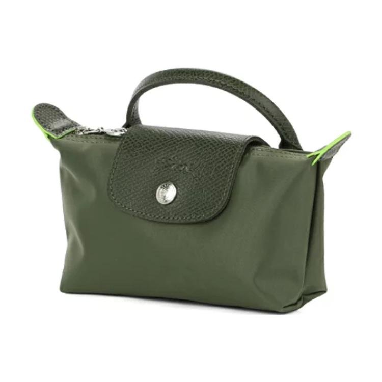 شنطة لونشامب Le Pliage Green 17 باللون الأخضر الغابات من الأمام بزاوية
