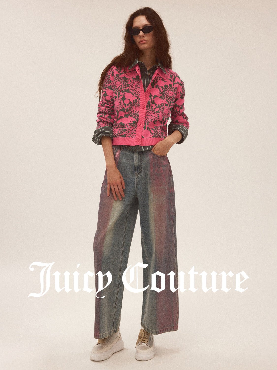 سترة نسائية محبوكة Juicy Couture بياقة ونقشة زهور أحمر وردي - رفعة