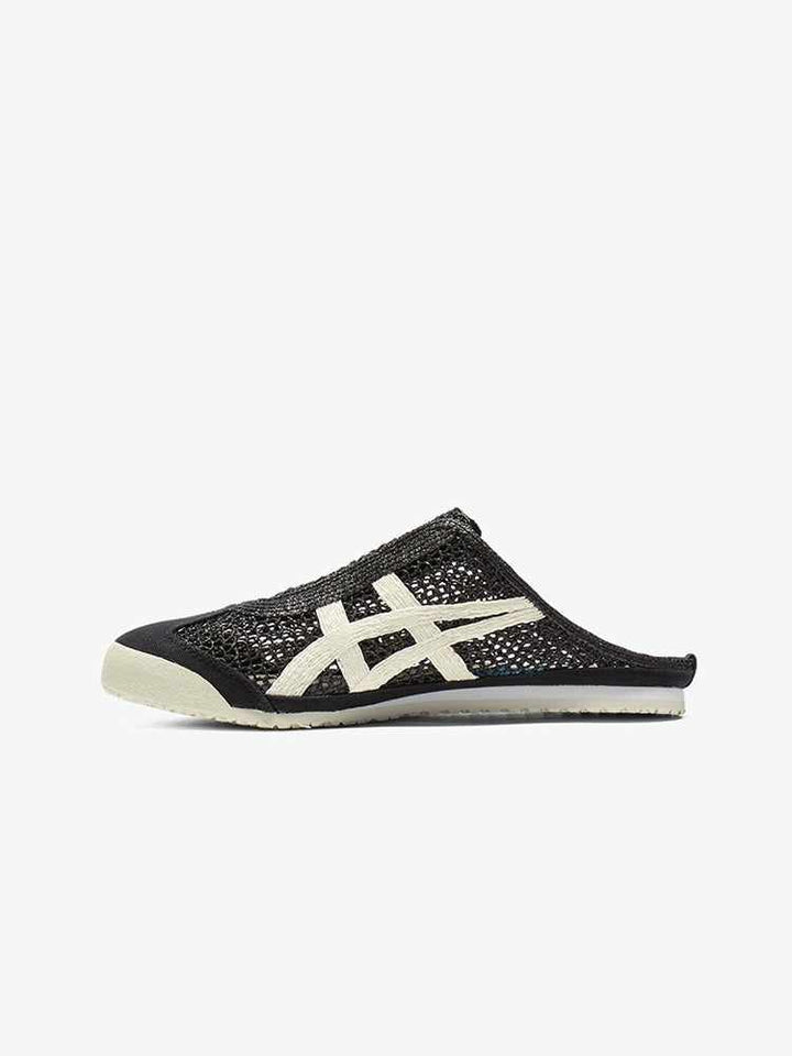 حذاء Onitsuka Tiger MEXICO 66 SABOT أسود كلاسيكي شبكي، تصميم كاجوال أنيق ومفتوح من الخلف، بشعار جانبي أبيض.