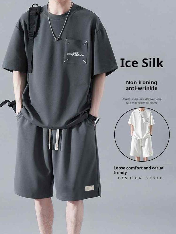 Men's Ice Silk set with loose T-shirt and practical shorts in dark gray, non-ironing and anti-wrinkle fabric for summer comfort and casual style