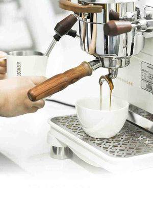 ماكينة قهوة Wendougee Data S BK | تصريف المياه يدويا أو التوصيل المباشر نصف أوتوماتيك احترافية ☕.