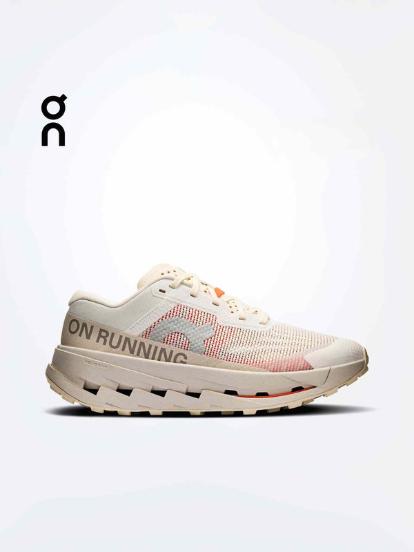 حذاء جري نسائي On Run Cloudultra 3 موديل 2025 لمسافات طويلة تصميم خفيف ومريح للطرق الوعرة