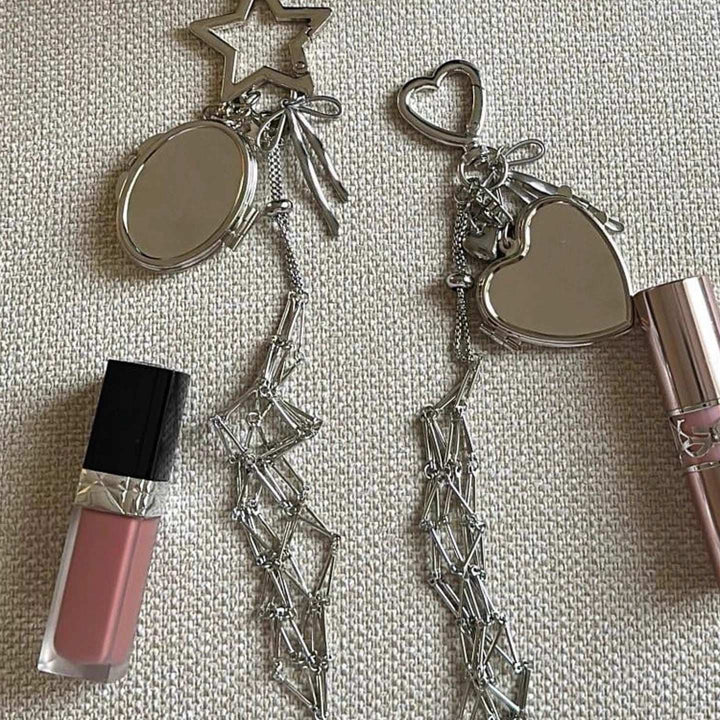 حامل ليب بام معدني فاخر بشبك مع ميدالية مرآة بتصميم نجمة وقلب لسلسلة Lip gloss chain انيقة وعملية للشنطة والمفاتيح