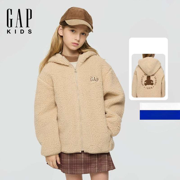 جاكيت GAP فرو للأطفال بقبعة دافئ وناعم بتصميم الدب – شتوي أنيق