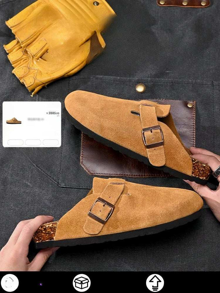 حذاء Birknstok بتصميم clog جلدي سويدي بني خردلي بنعل خارجي أسود سميك وسير قابل للتعديل